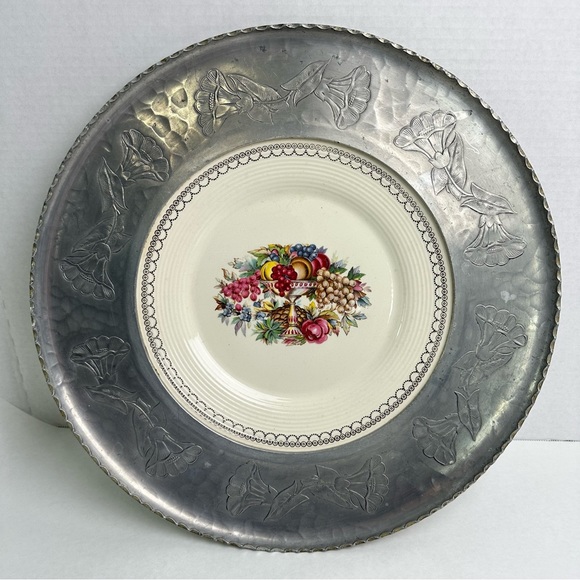 Triumph | Vintage White Gold & Ceramic Serving Platter w/ Floral Pattern - Picture 2 of 8